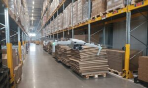 obrazek do wpisu Prewencja zamiast reakcji – inspekcja magazynu Lidl z użyciem drona